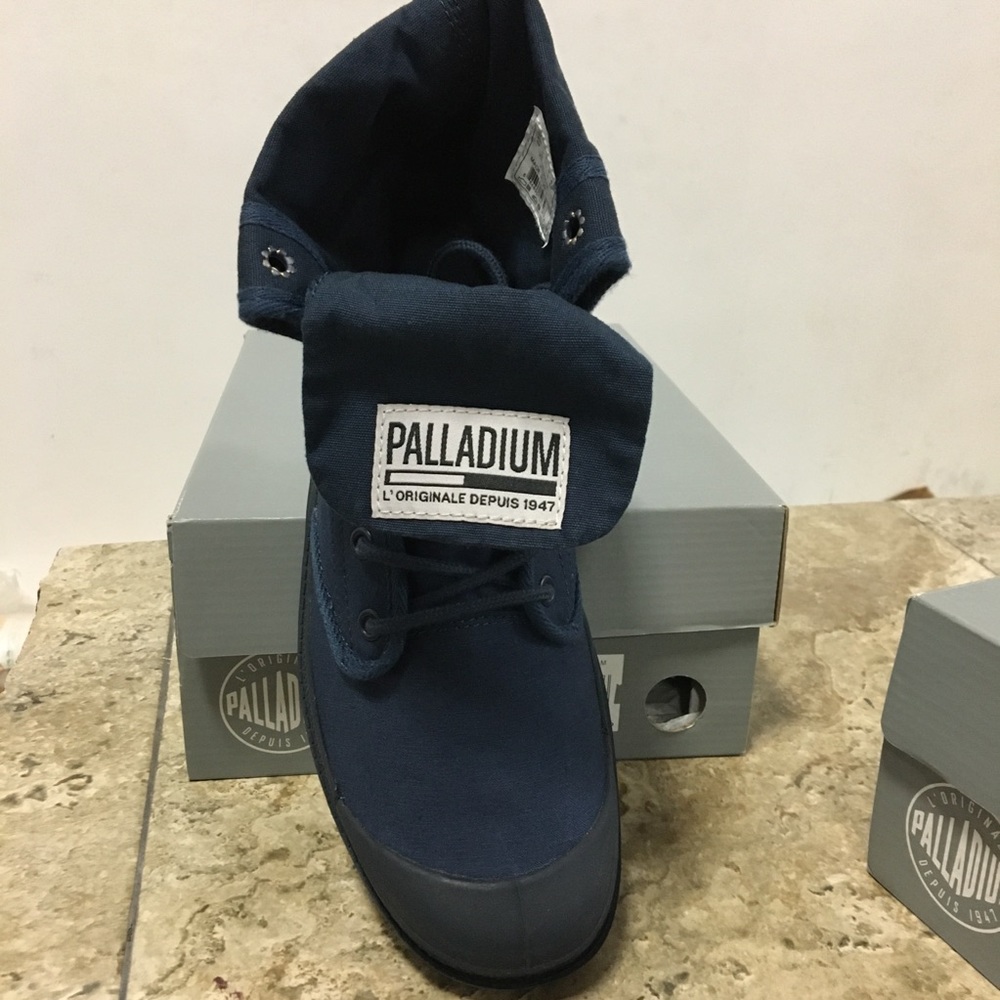 NWB PALLADIUM BAGGY ARMY TRNG CAMP BOOT UNISEX - Picture 2 of 4